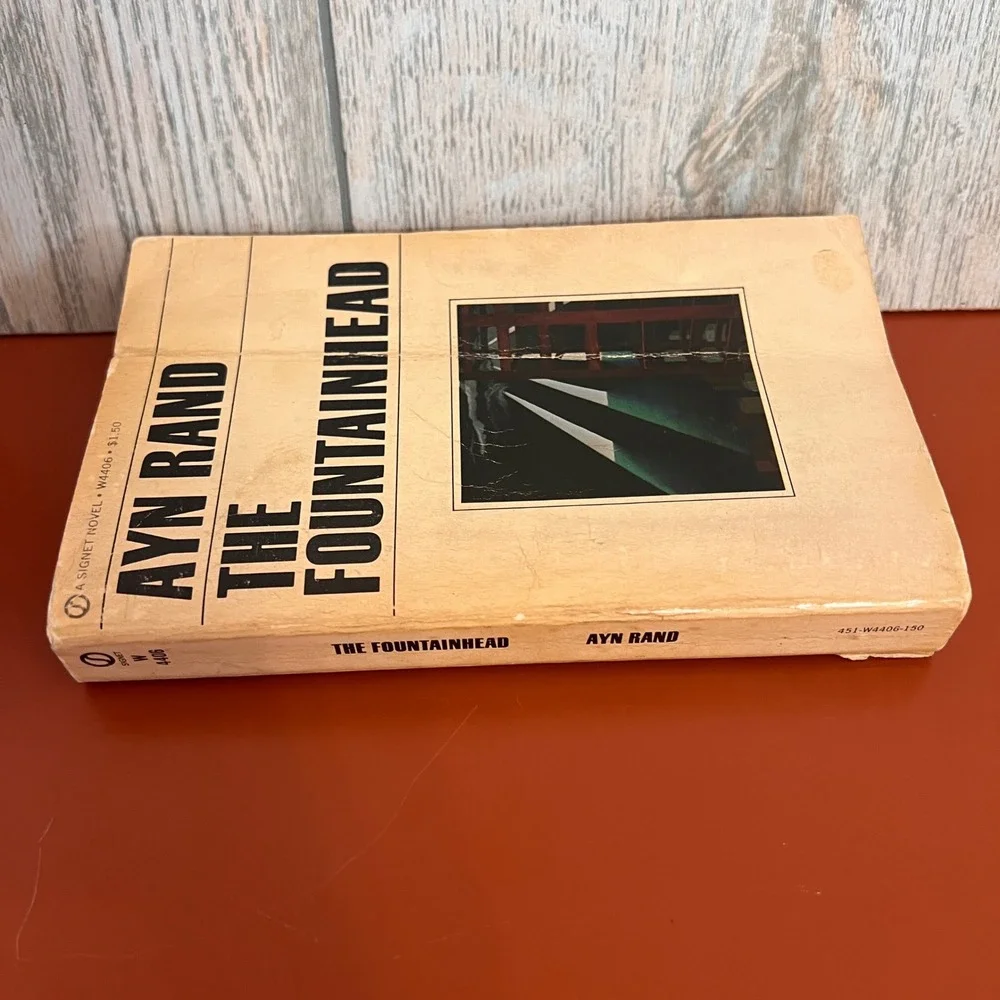 Ayn Rand The Fountainhead Vintage Signet Paperback 25th Anniversary W4406 1970s